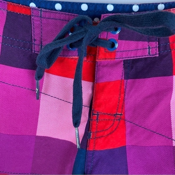 BILLABONG Pink Red Plaid Bermuda Board Shorts Size 7 - Picture 3 of 10